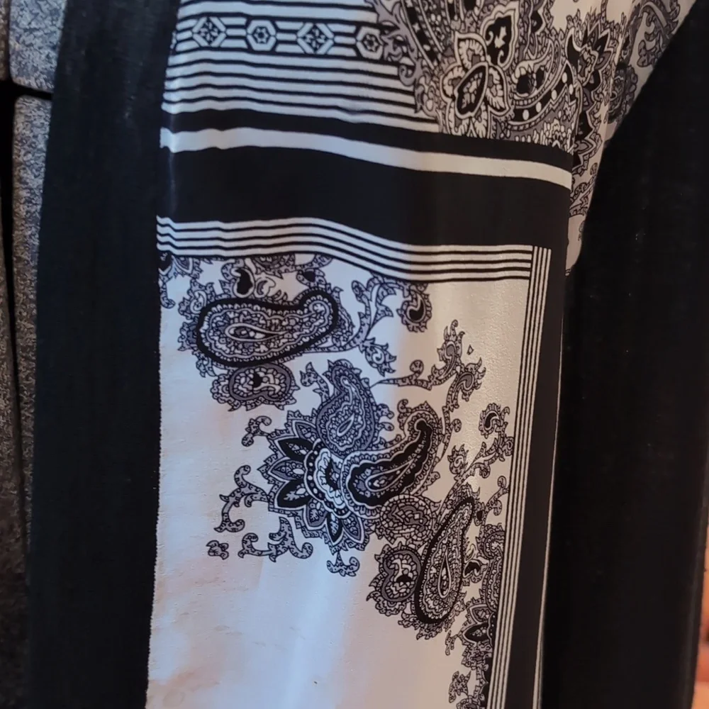 Sandro Black White Paisley Silk Wool Cardigan - Picture 5 of 10